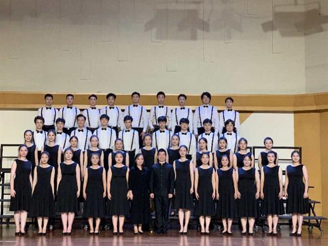 合唱4.jpg 合唱4.jpg