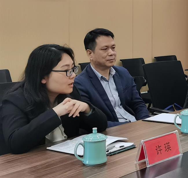 许瑛.jpg 许瑛.jpg