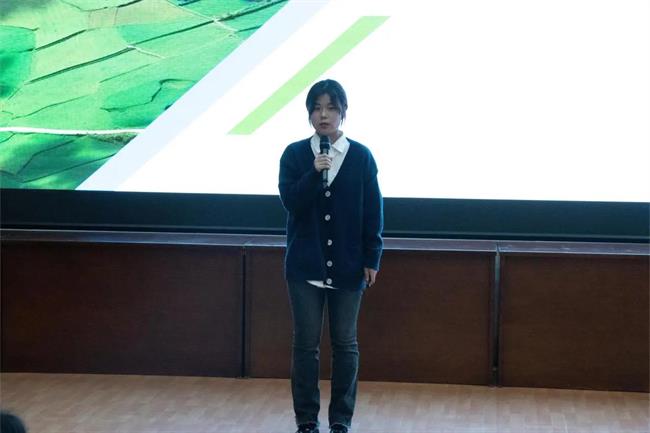 990ff15cce43ebedfa9e623c7bb52298.jpg 990ff15cce43ebedfa9e623c7bb52298.jpg